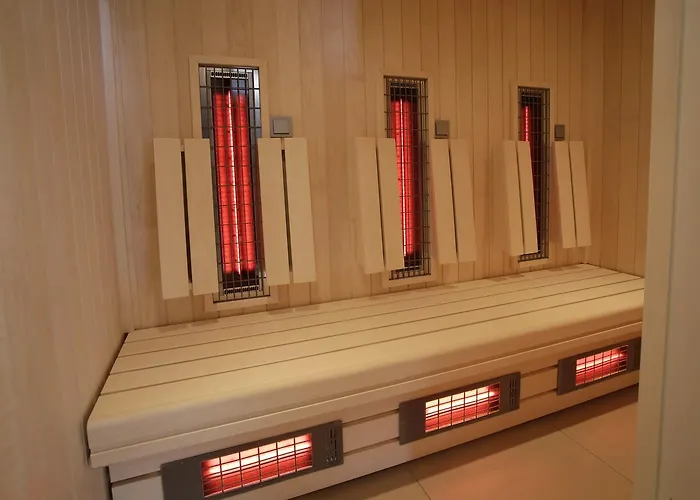 Hotel Sachsenross 4*